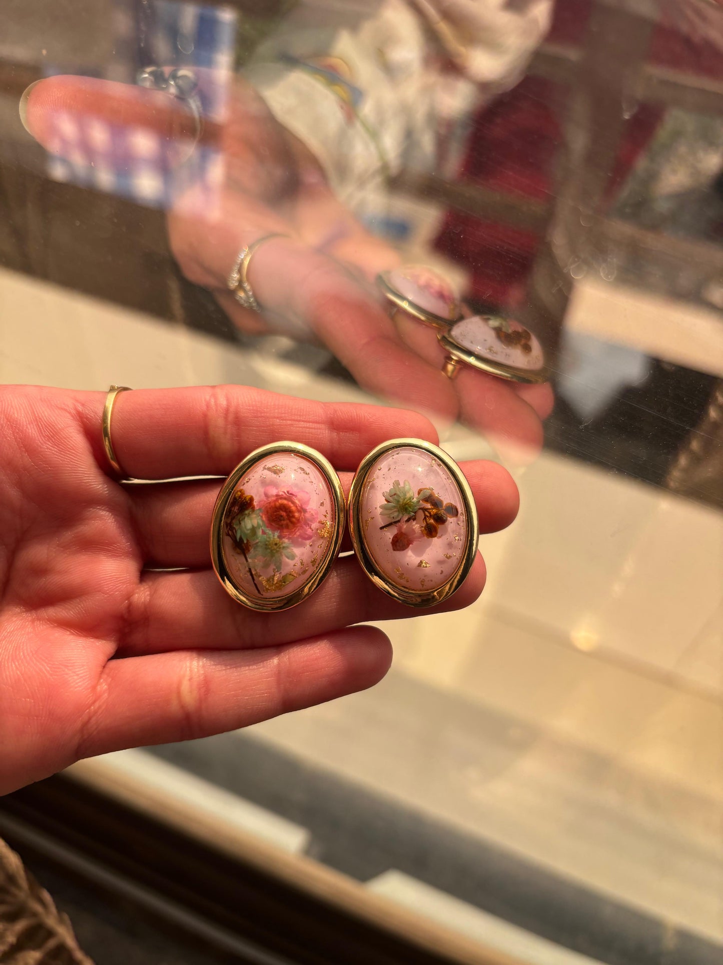 Oval Floral Resin Stud