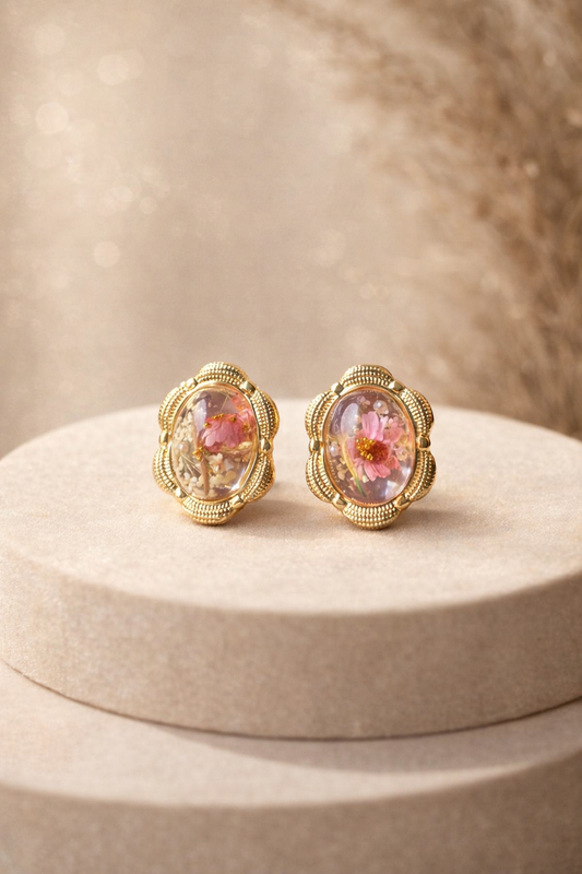 The Royal Resin Bloom Stud