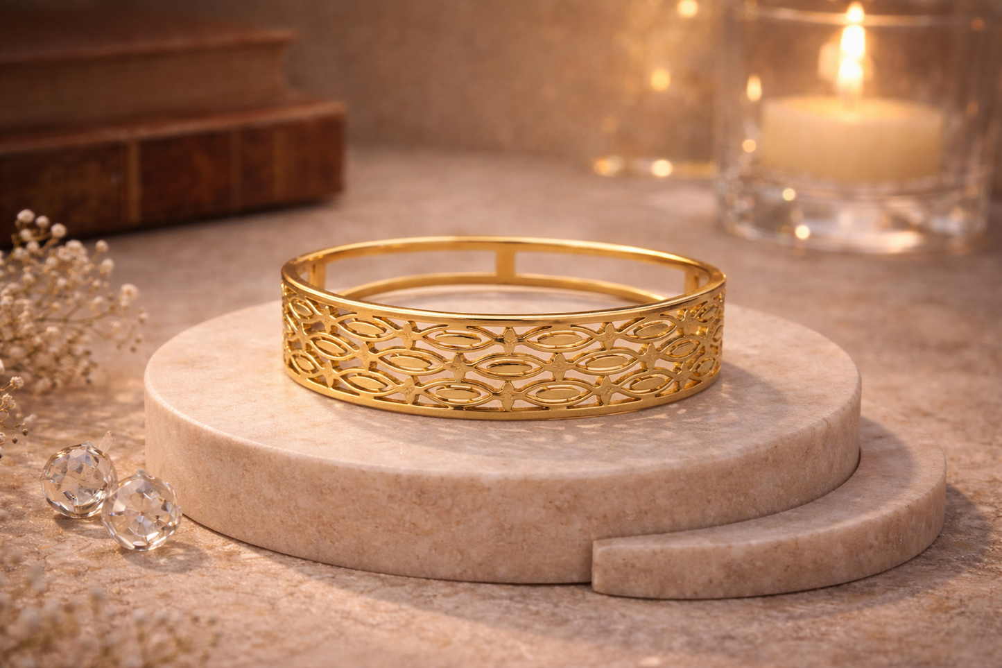 Versailles Gold Cuff