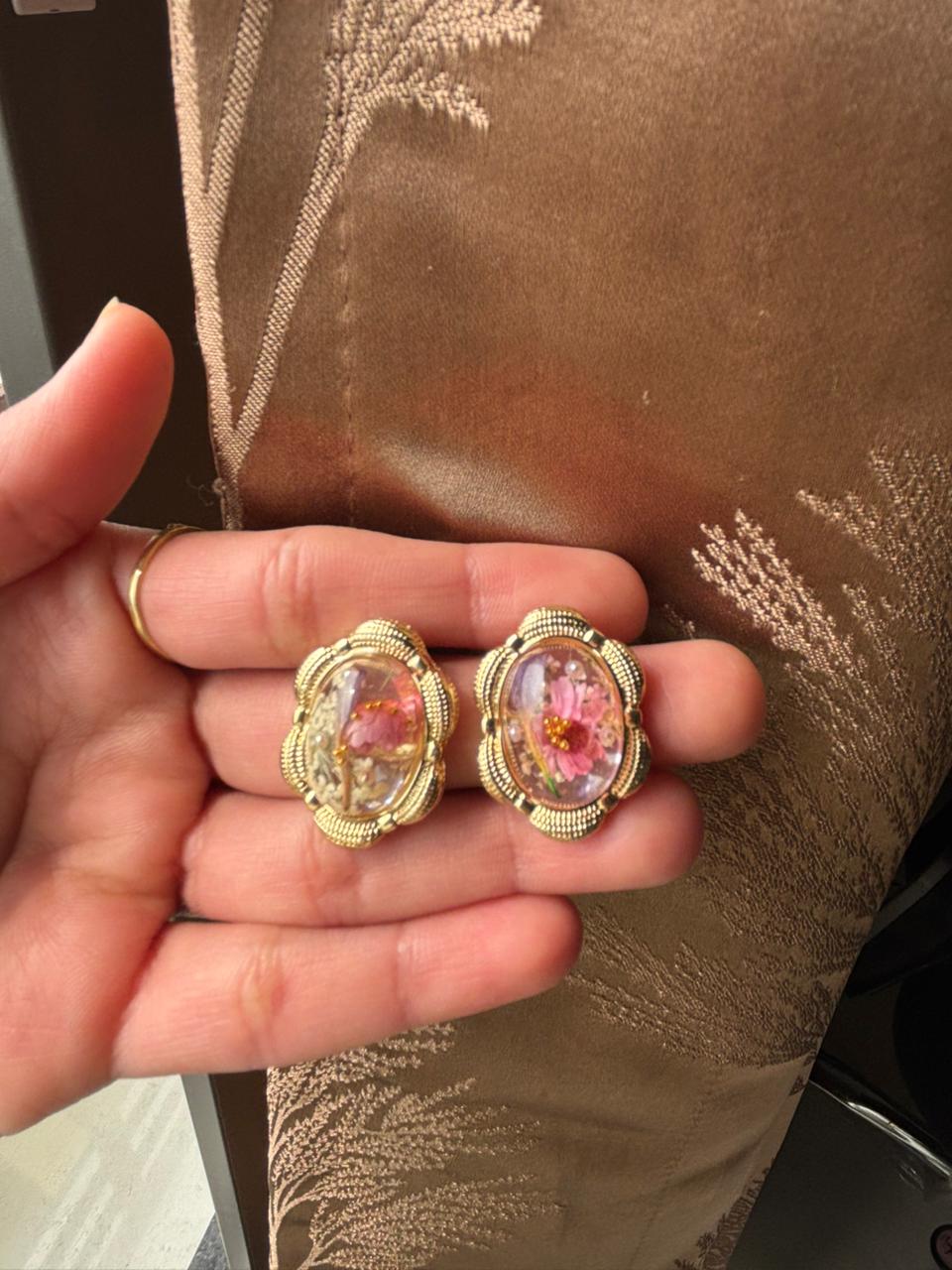 The Royal Resin Bloom Stud